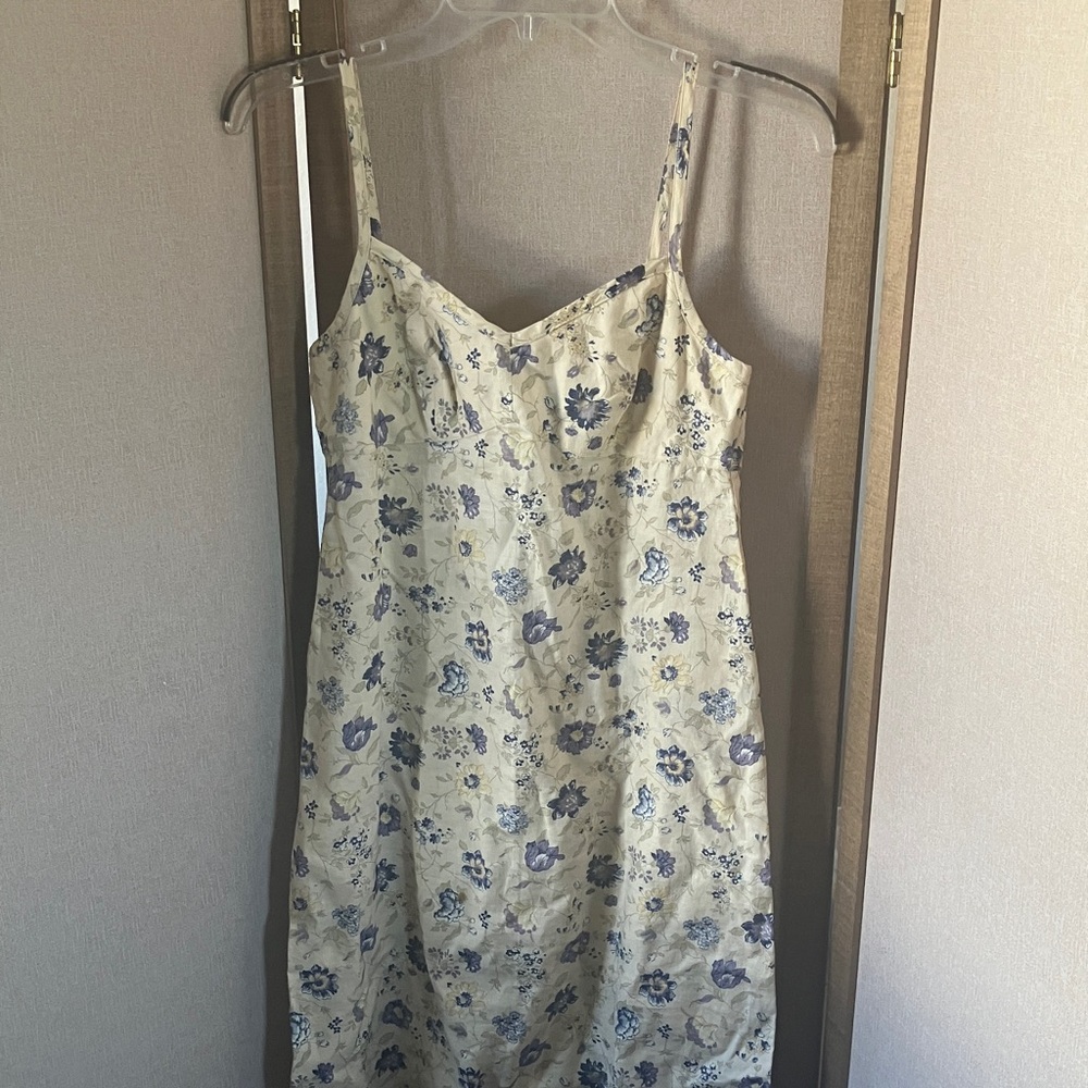 FINAL MARKDOWN GAP Floral Linen sun Dress 1